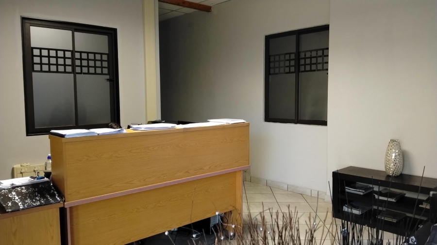 To Let Commercial Property for Rent in Safari Gardens North West